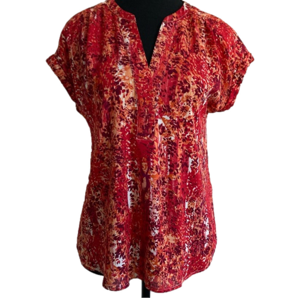 Apt. 9 red orange abstract pattern V neck short sleeve blouse. Petite S